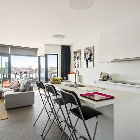 Apartamento Ernest 33 *